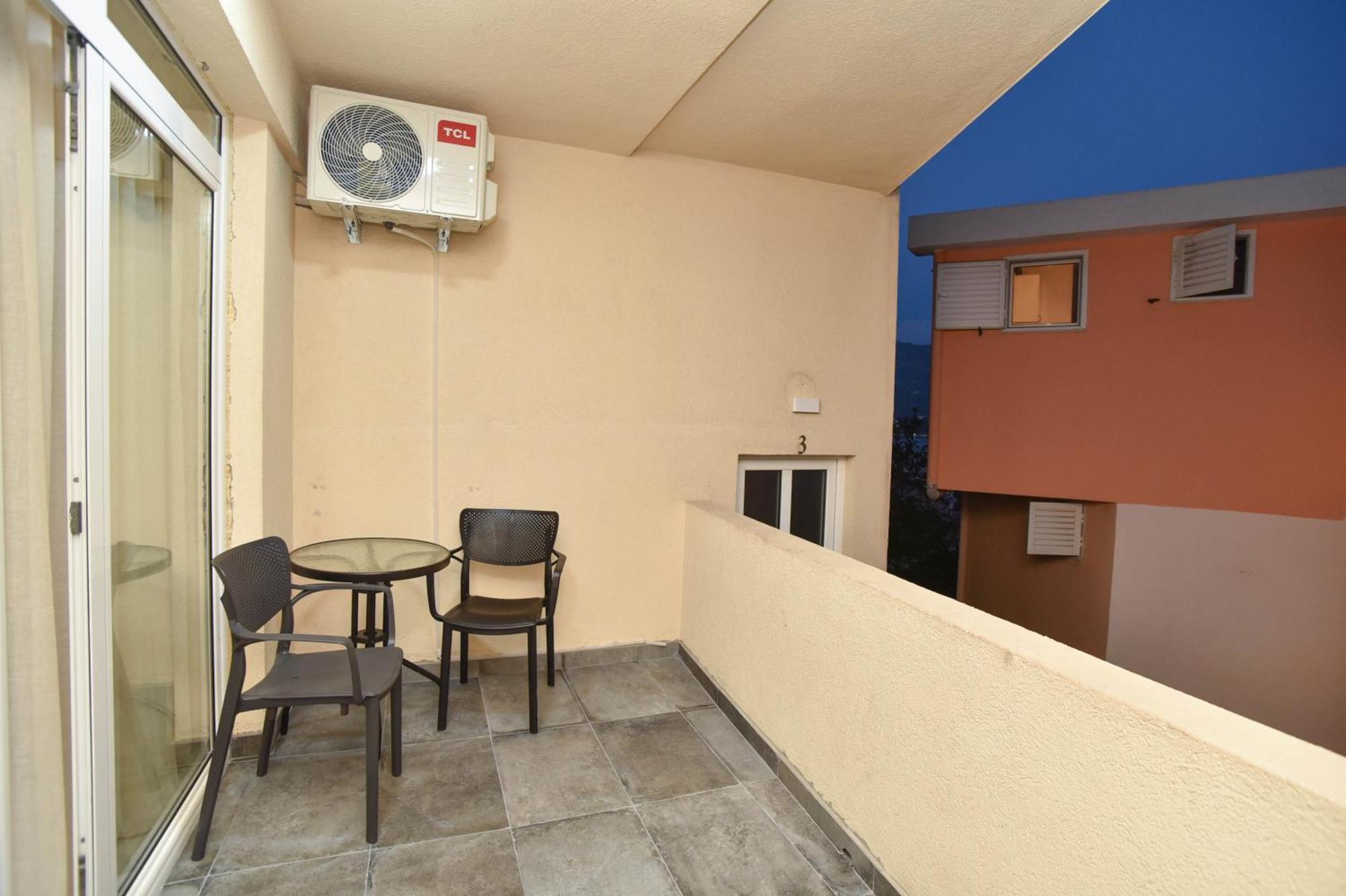 Apartments Jelusic Budva Luaran gambar