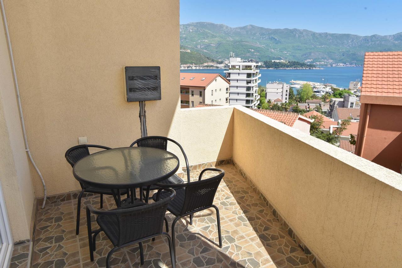 Apartments Jelusic Budva Luaran gambar