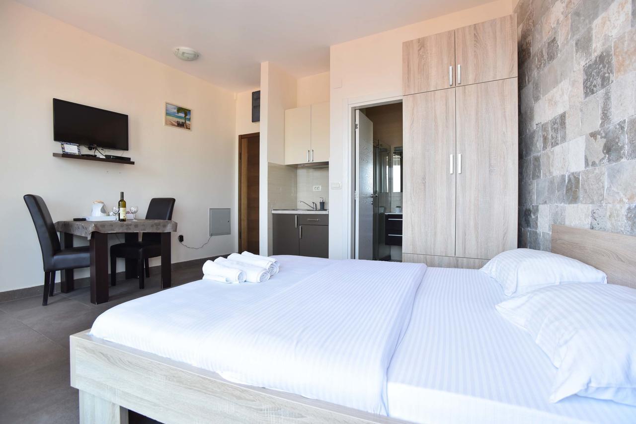 Apartments Jelusic Budva Luaran gambar