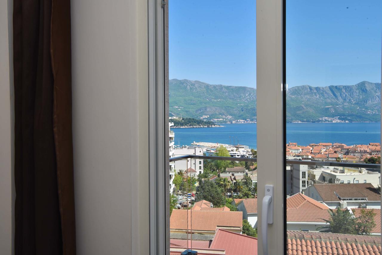 Apartments Jelusic Budva Luaran gambar
